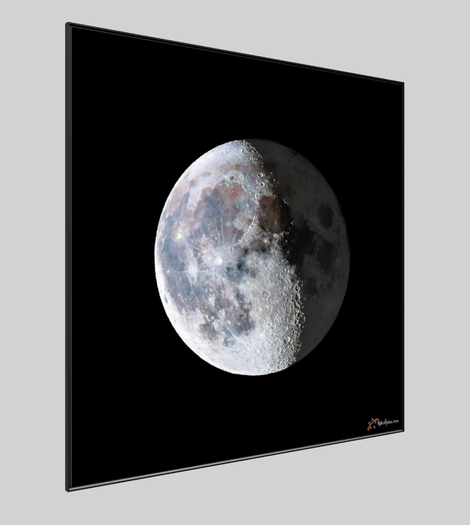 Waning Moon 70%